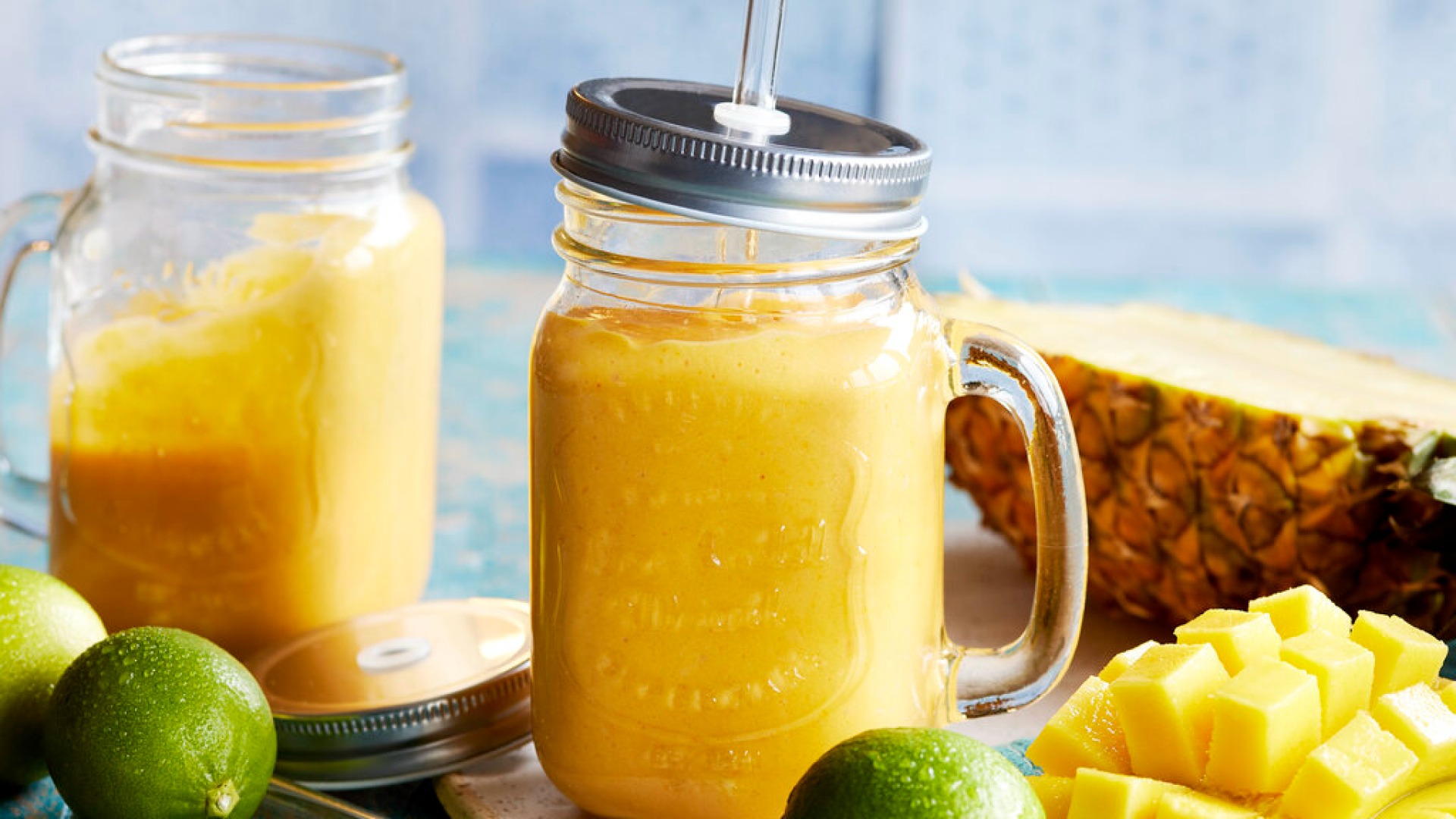 MANGO ANANAS SMOOTHİE